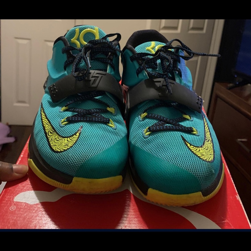 KD